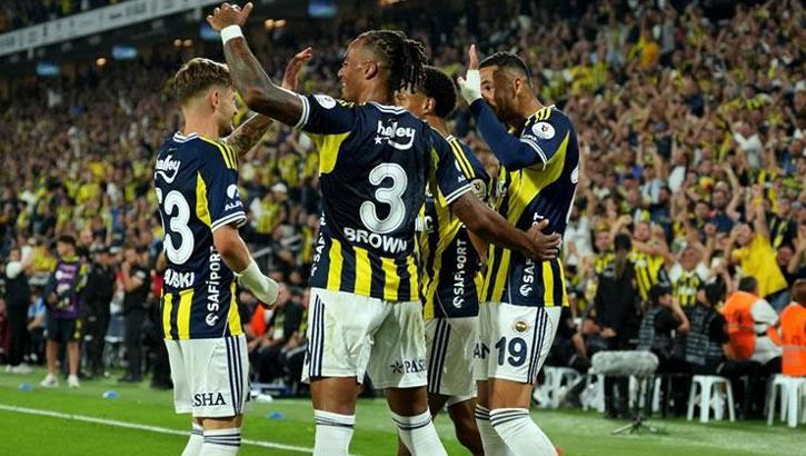 Fenerbahçe, 1 puana abone oldu! Kasımpaşa 10 kişi puanı kopardı