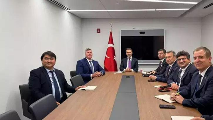 Bakan Bayraktar'dan New York'ta 'enerji' alanında görüşmeler