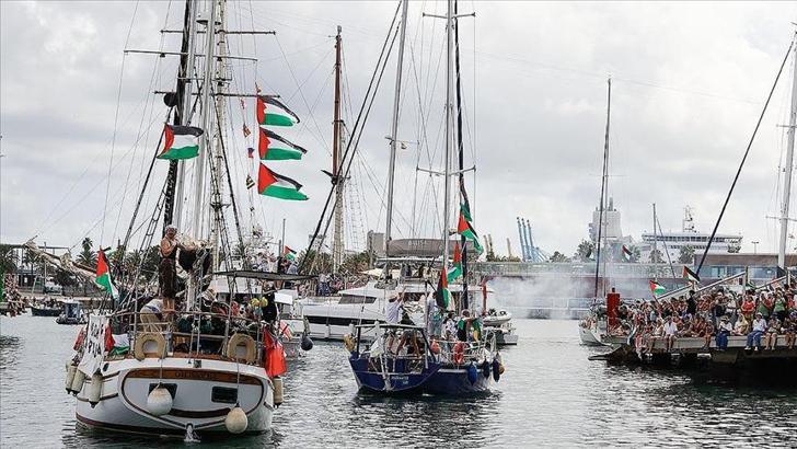 Milli Savunma Bakanlığı duyurdu! Sumud'dan 3'ü Türk 11 kişi tahliye edildi