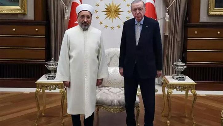 Cumhurbaşkanı Erdoğan, Diyanet İşleri Başkanı Arpaguş'u kabul etti