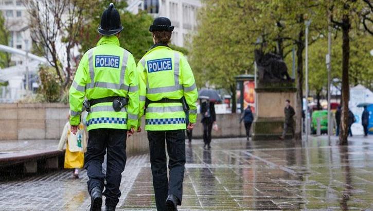 İngiltere'de bıçaklı saldırı: 1 ölü, 4 yaralı