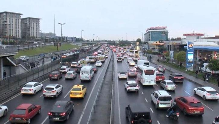 İstanbul'da trafik yoğunluğu yüzde 78'e çıktı