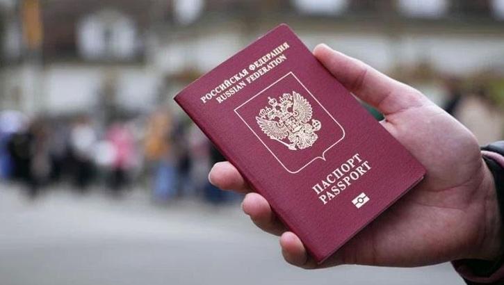 Moskova’dan flaş karar! Binlerce kişi artık Rus vatandaşı değil
