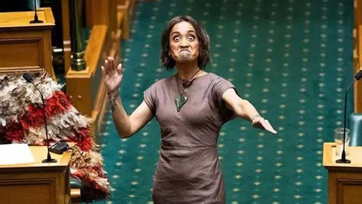 Yeni Zelanda Meclisi'nde kaos çıktı! Yeni vekil 'haka' dansı yaptı, ortalık karıştı