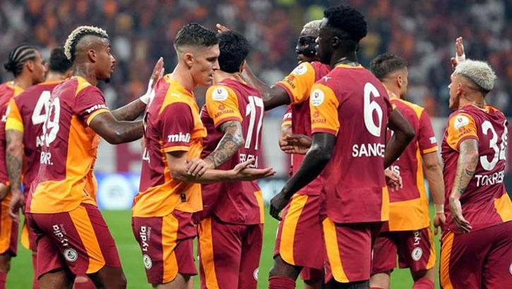 Rekorlarla şampiyonluğa!