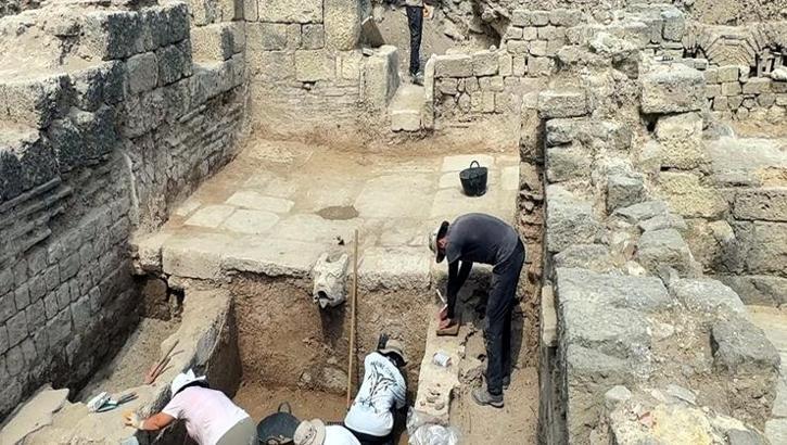 Kazdıkça derinleşiyor! İstanbul'daki kazılarda şaşırtan keşif