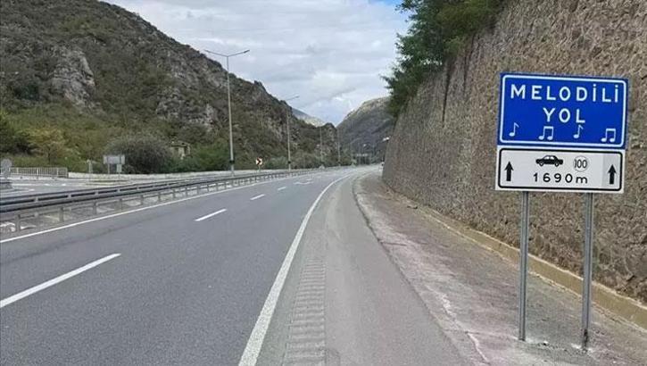 Türkiye'nin üçüncü 'melodili yol uygulaması' Trabzon'da hayata geçirildi