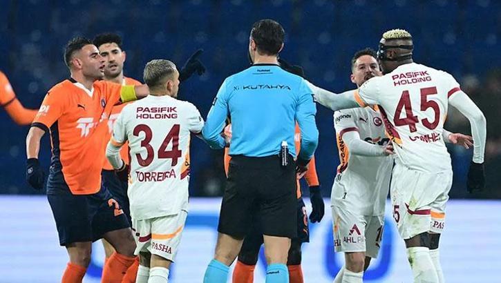 Eski hakemlerden Başakşehir-Galatasaray maçı değerlendirmesi: 'Penaltı ve sarı kart olmalıydı'