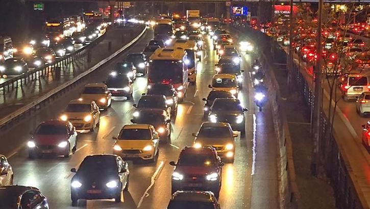 İstanbul'da trafik yoğunluğu yüzde 78'e ulaştı