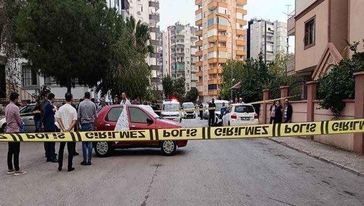 Otomobilde şüpheli ölüm! 54 yaşındaki adamın darp edildiği belirlendi