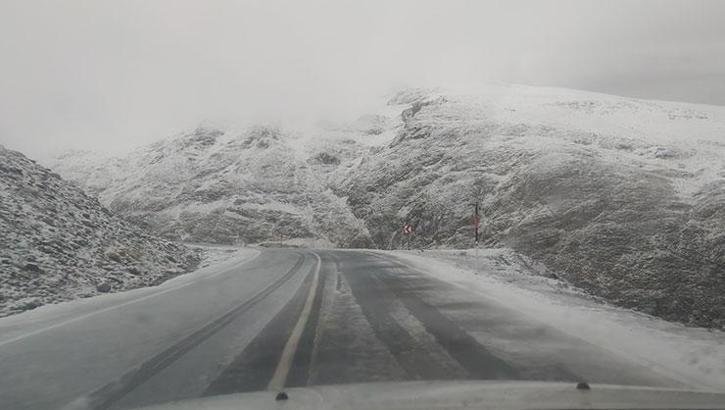 Meteorolojiden uyarılar peş peşe geldi: Bir kent adeta kara gömüldü!