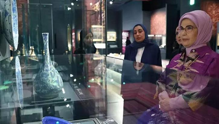 Emine Erdoğan, Katar'da İslam Eserleri Müzesi'ne ziyarette bulundu