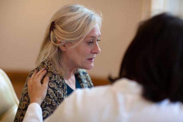 “Menopoz son değil, yeni bir başlangıç!” Uzmandan kadınlara önemli mesaj