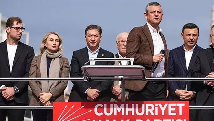 CHP Genel Başkanı Özel, partisinin Eskişehir mitinginde konuştu