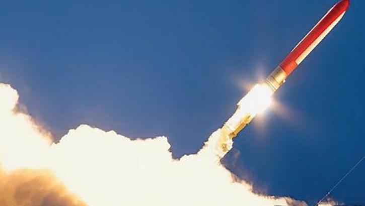 Putin Rus füzesini övdü: Dünyada eşi yok