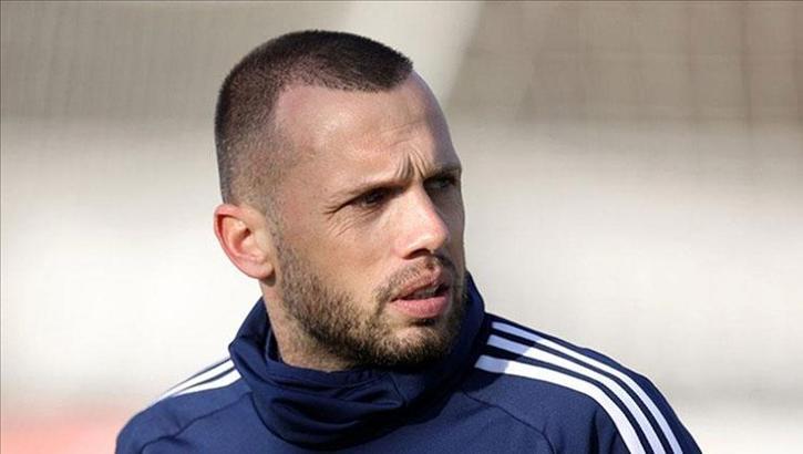 Dört gözle Galatasaray maçını bekliyorum