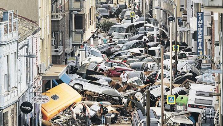 1 yıl gecikmeli istifa