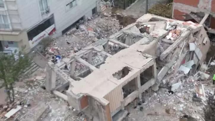 Bakanlık Gebze'deki 7 katlı binanın çökme nedenini açıkladı