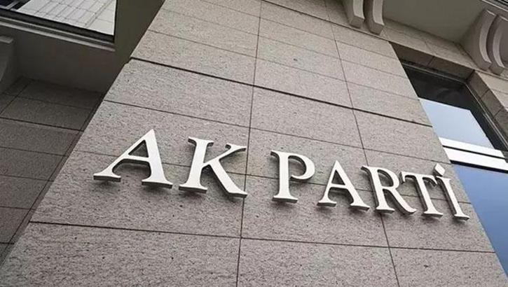 AK Parti'de 5 il başkanlığına atama yapıldı