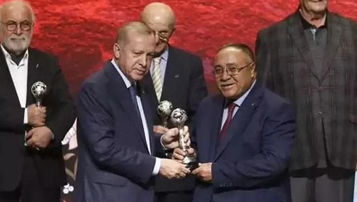 'UNESCO Yaşayan İnsan Hazinesi' ünvanlı 'Davulun efsanesi' Adem Göçer vefat etti