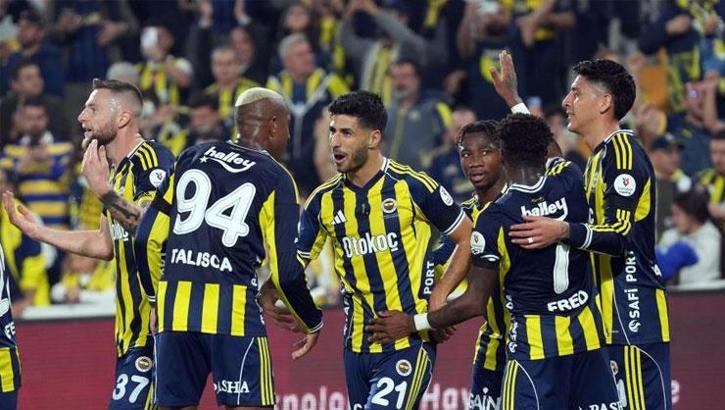 Fenerbahçe'den evinde kritik galibiyet! Zirveye bir adım daha yaklaştı