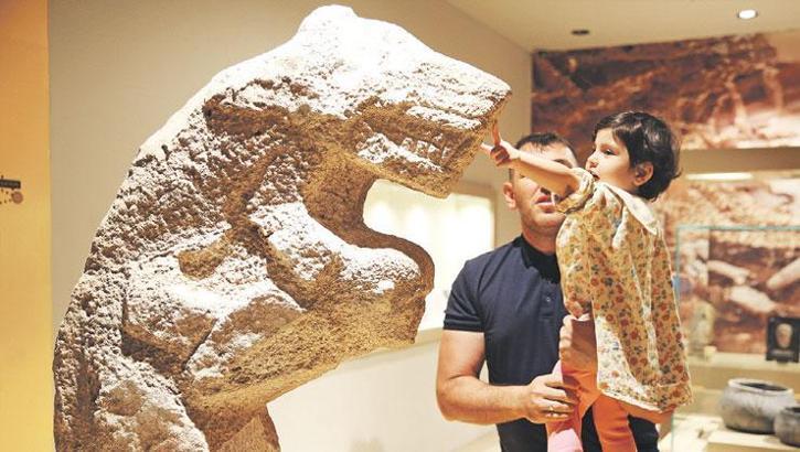 Tarihin sıfır noktasına ziyaretçi akını