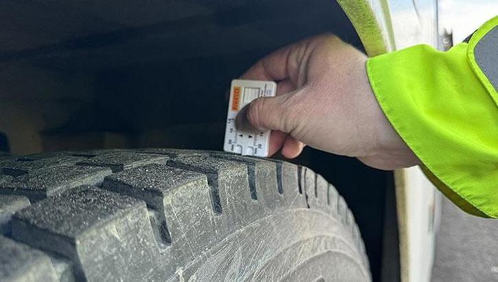 Sürücüler dikkat! Zorunlu kış lastiği uygulaması yarın başlayacak