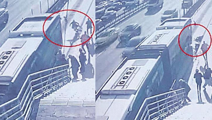 Metrobüs engelliyi ezdi