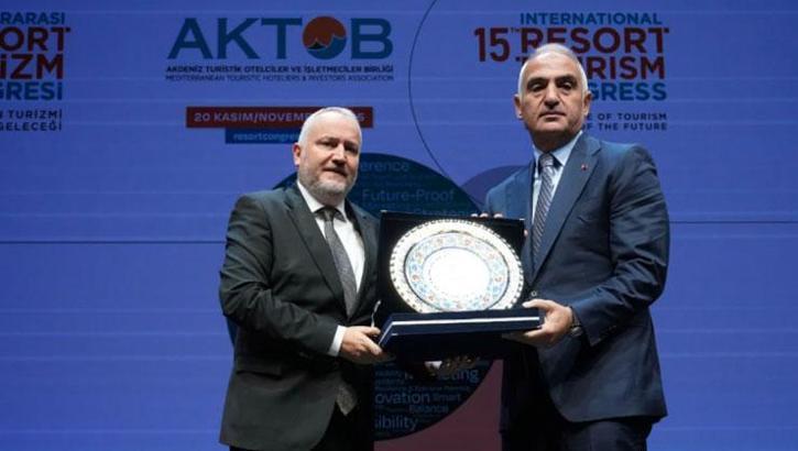 Turizmde 64 milyar dolara emin adımlarla gidiyoruz! Bakan Ersoy: Kış sübvanseleri yeniden devrede