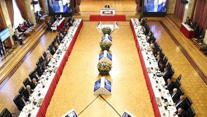 Kritik oylama sona erdi: Terörsüz Türkiye komisyonu İmralı'ya gidecek