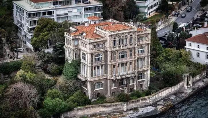 Boğaz’ın 130 yıllık incisi satışta! Zeki Paşa Yalısı'nın değerine paha biçilemiyor