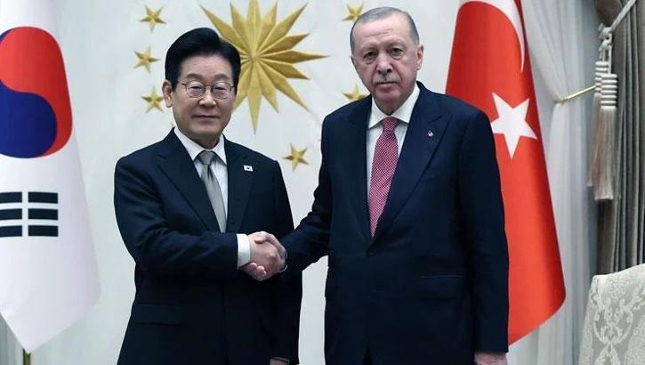 Cumhurbaşkanı Erdoğan ve Güney Kore Devlet Başkanı Myung'dan önemli açıklamalar! 'Güney Kore ile kan kardeşi olduk'