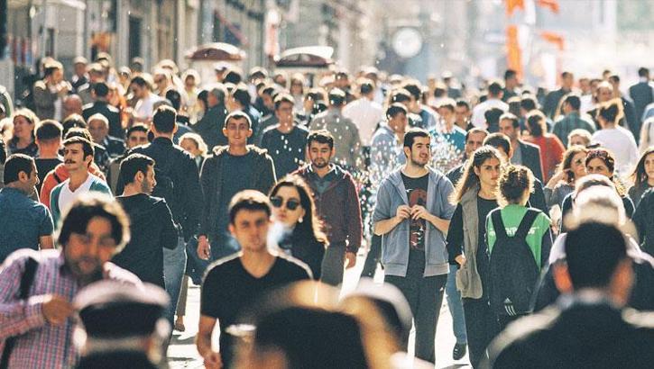 Çocuk sayısı azalıyor yaşlı nüfus rekor kırıyor