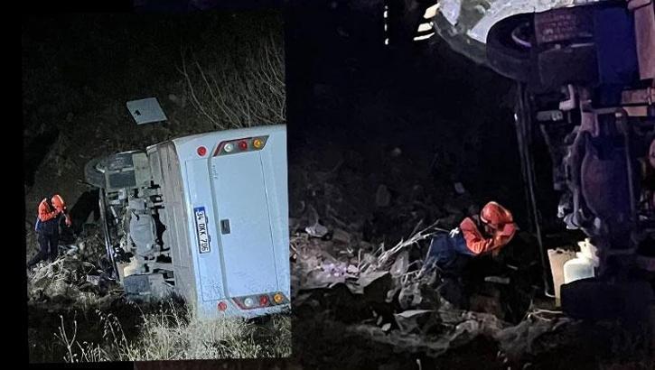 İşçileri taşıyan midibüs uçuruma yuvarlandı: 15 yaralı