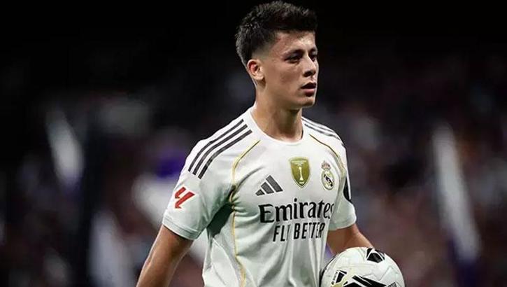 Real Madrid'de eleştiri okları Arda Güler'e döndü! 'Vazgeçilebilir, kalitesine yakışmayan hatalar'