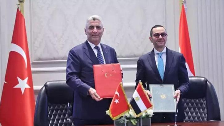 Türkiye ile Mısır, Ro-Ro hattına yeniden işlerlik kazandırılması için çalışma yürütecek