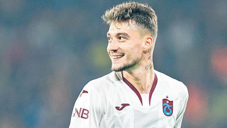 Tekke'nin kozu Ernest Muçi