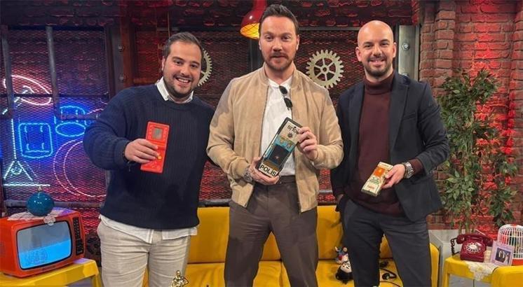 Sinan Akçıl’dan Ebru Gündeş’e doğum günü hediyesi! 'İyi ki doğmuşum'