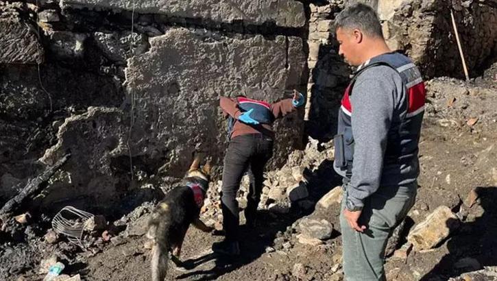 65 yaşındaki görme engelli kadın alevlerden kaçamadı!
