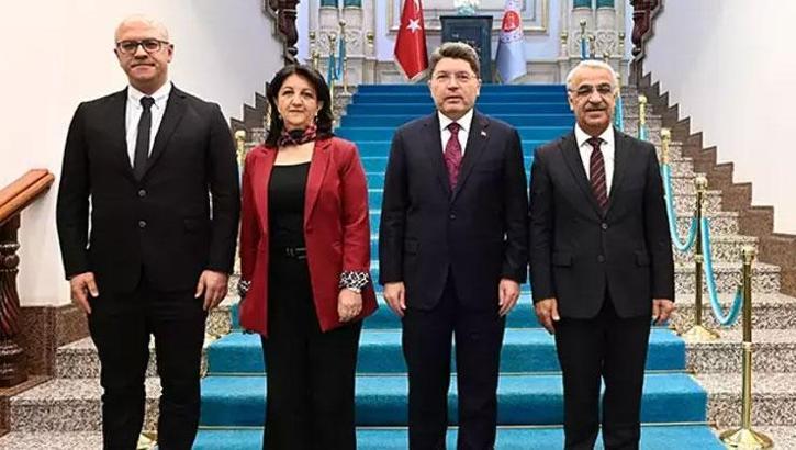 Bakan Tunç, DEM Parti İmralı heyetiyle görüştü