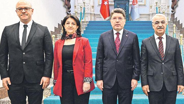 DEM'den Bakan'a süreç ziyareti