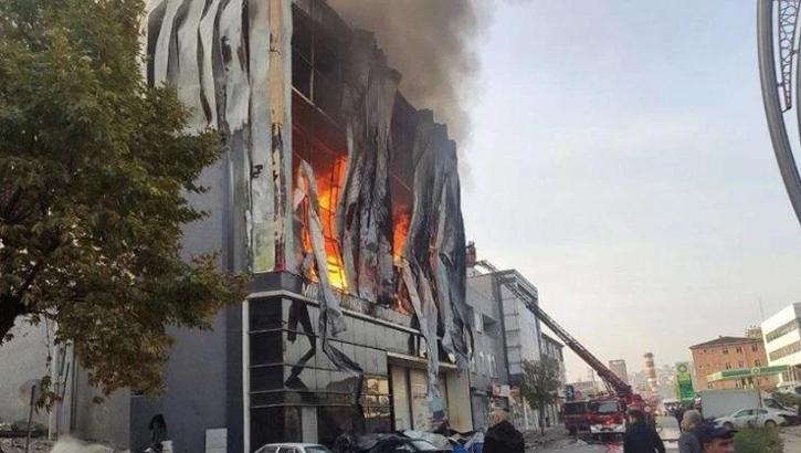 7 kişi hayatını kaybetmişti! Kozmetik fabrikası faciasına ilişkin hazırlanan iddianame iade edildi