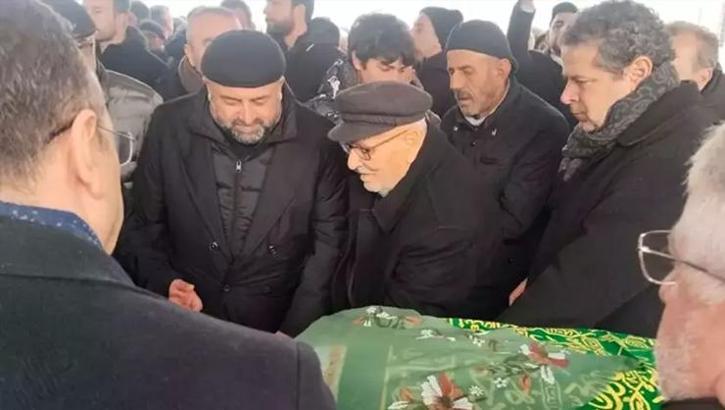 Gazeteci Cüneyt Özdemir'in annesi Çorum'da son yolculuğuna uğurlandı