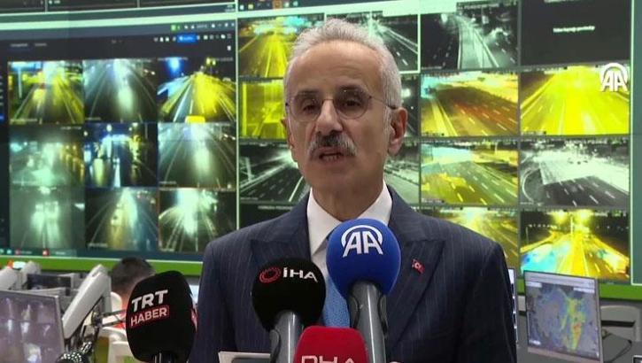 Bakan Uraloğlu, karayollarındaki son durumu açıkladı
