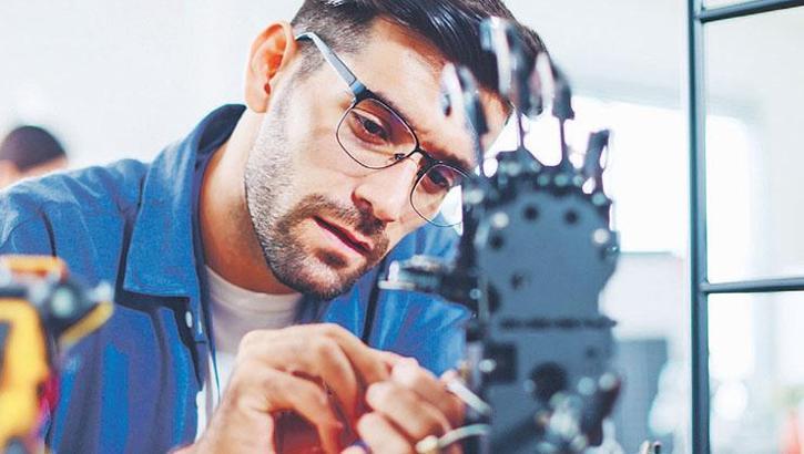 Meslek lisesi mezununa 12 ay ödemesiz kredi