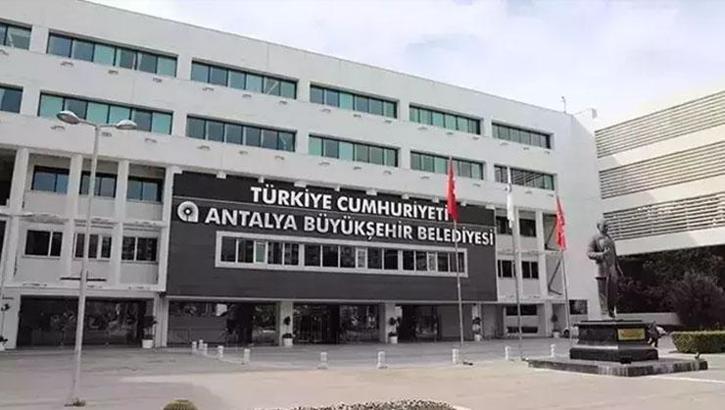 Antalya Büyükşehir Belediyesine operasyon: 5 şüpheli tutuklandı