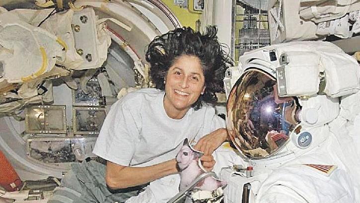 Uzay mağduru astronotun emeklilik kararı