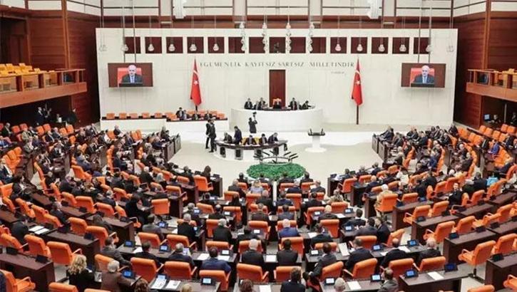 TBMM'de kabul edildi! En düşük emekli maaşı 20 bin liraya yükseltildi