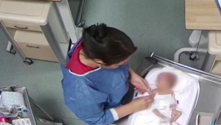 Bebek döven hemşireyle ilgili yeni gelişme