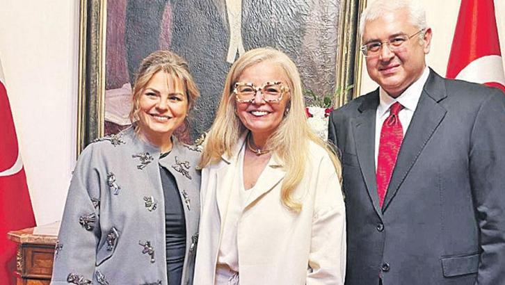 Sofya’da defile